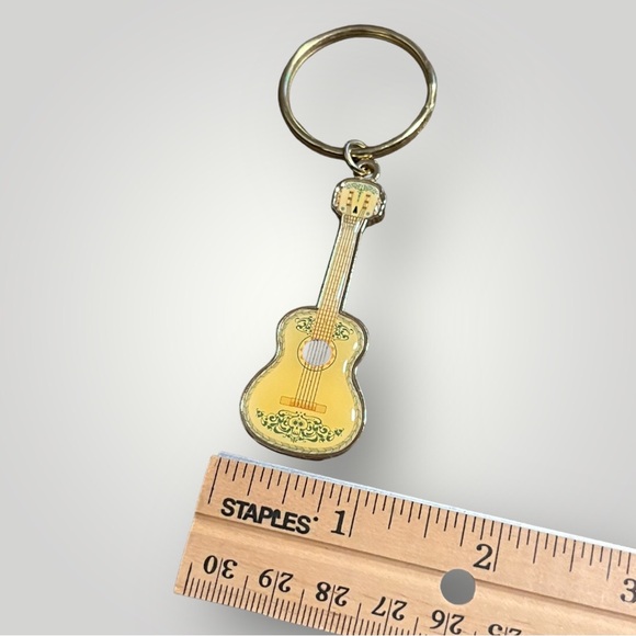 Disney Coco Guitar Keychain 2017 - Picture 4 of 8